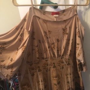 🌻🌻2 for $11 Bundle & I will send an offer🌻🌻